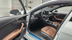 2023 Audi A4 45 TFSI Quattro Premium, белый — фото 10