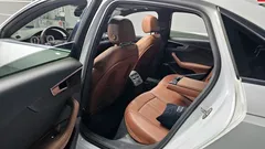 2023 Audi A4 45 TFSI Quattro Premium, белый — фото 11