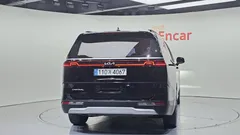 2023 Kia Carnival Diesel 9-Seater Prestige — фото 4