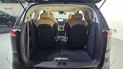 2023 Kia Carnival Diesel 9-Seater Prestige — фото 20