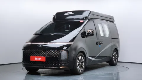 2022 Hyundai Staria 4WD Camper