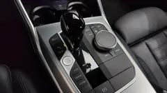 2022 BMW 3-Series 320d Touring M Sport — фото 9
