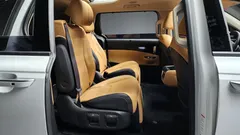 2023 Kia Carnival Diesel 7-Seater Signature — фото 12