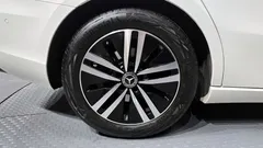 2023 Mercedes-Benz A-Class A220 Sedan, белый — фото 5