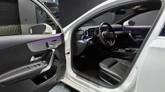 2023 Mercedes-Benz A-Class A220 Sedan, белый — фото 11