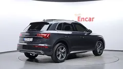 2022 Audi Q5 45 TFSI Quattro — фото 2