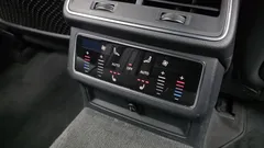 2021 Audi A6 40 TDI Quattro Premium — фото 18
