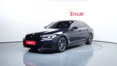 2023 BMW 5-Series 523d M Sport, чёрный — фото 1