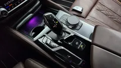2023 BMW 5-Series 523d M Sport, чёрный — фото 9