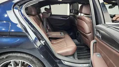 2023 BMW 5-Series 523d M Sport, чёрный — фото 12