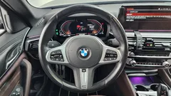 2023 BMW 5-Series 523d M Sport, чёрный — фото 13
