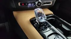 2023 Volvo S90 T8 AWD Ultimate Bright, белый — фото 9