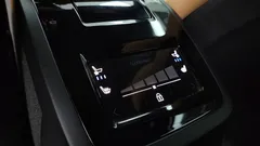 2023 Volvo S90 T8 AWD Ultimate Bright, белый — фото 19