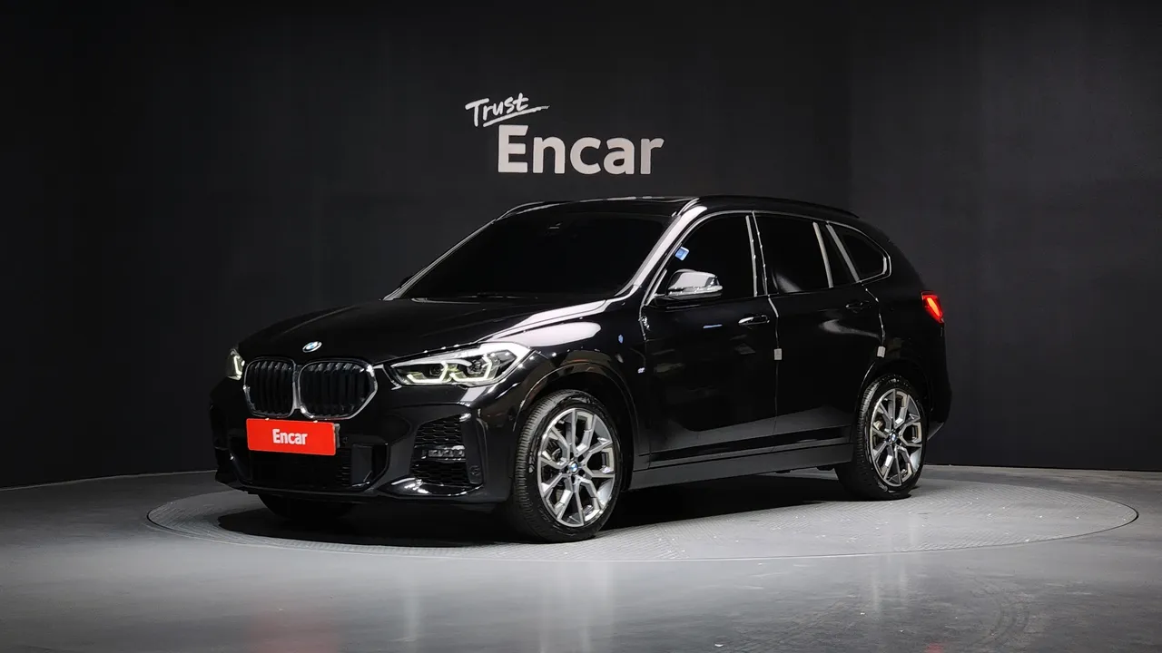 2022 BMW X1 xDrive 20i M Sport