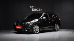 2022 BMW X1 xDrive 20i M Sport — фото 1