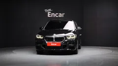 2022 BMW X1 xDrive 20i M Sport — фото 3
