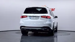 2022 Mercedes-Benz GLS-Class GLS400d 4MATIC — фото 4