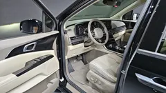 2022 Kia Carnival Diesel 9-Seater Noblesse — фото 11