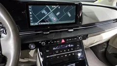 2022 Kia Carnival Diesel 9-Seater Noblesse — фото 15