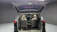 2022 Kia Carnival Diesel 9-Seater Noblesse — фото 20