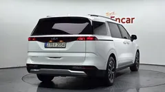2023 Kia Carnival Gasoline 9-Seater Prestige — фото 2
