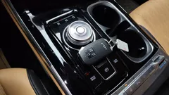 2022 Kia Carnival Diesel 9-Seater Noblesse — фото 9