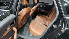 2021 Audi A4 40 TFSI Premium, чёрный — фото 12