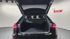 2021 Audi Q8 45 TDI Quattro Premium, чёрный — фото 20