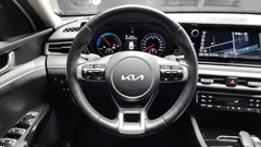 2022 Kia K5 Trendy, белый — фото 13