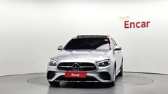 2022 Mercedes-Benz E-Class E350 4MATIC AMG Line — фото 3