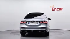 2022 Mercedes-Benz E-Class E350 4MATIC AMG Line — фото 4