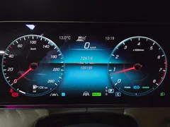 2022 Mercedes-Benz E-Class E350 4MATIC Avantgarde — фото 17