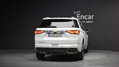 2022 ChevroletGMDaewoo Traverse 3.6 AWD Hi Country — фото 4