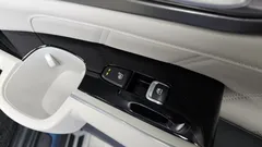 2023 Kia Sorento HEV 1.6 2WD — фото 19