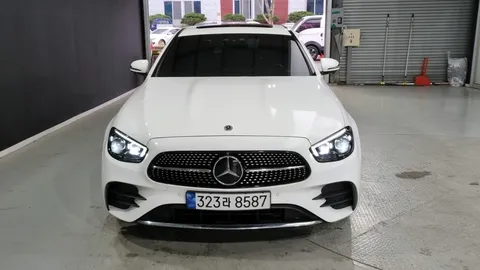 2022 Mercedes-Benz E-Class E220d 4MATIC AMG Line