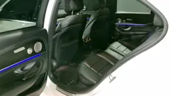2022 Mercedes-Benz E-Class E220d 4MATIC AMG Line — фото 7