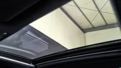 2022 Mercedes-Benz E-Class E220d 4MATIC AMG Line — фото 16