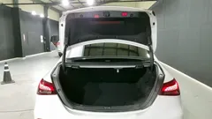 2022 Mercedes-Benz E-Class E220d 4MATIC AMG Line — фото 18