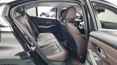 2022 BMW 3-Series 320i Luxury — фото 12