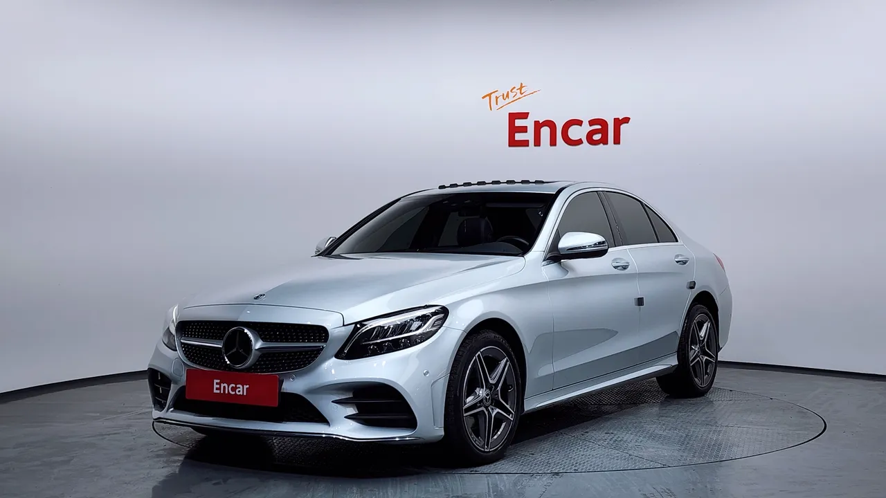 2021 Mercedes-Benz C-Class C200 AMG Line