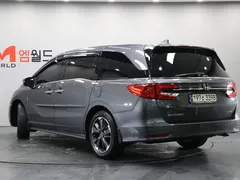 2023 Honda Odyssey 3.5, серый — фото 3