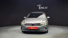 2022 Volkswagen Passat 2.0 TDI Prestige — фото 3