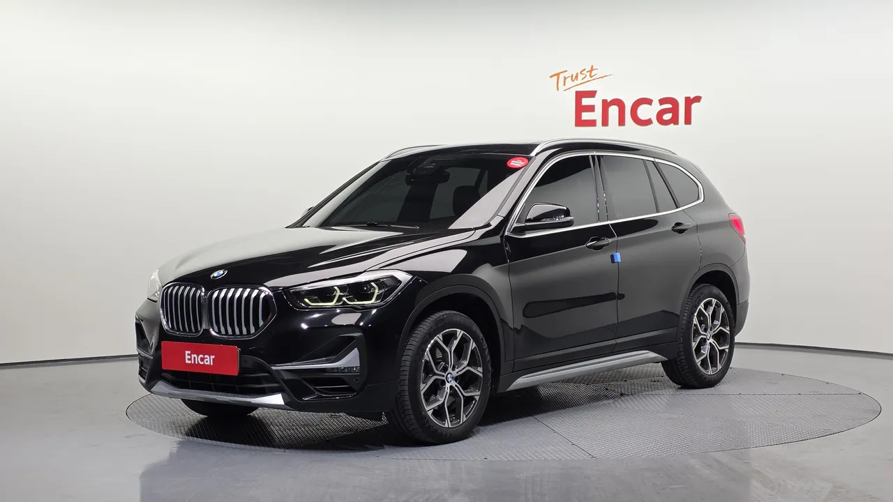 2021 BMW X1 xDrive 20i xLine