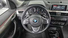 2021 BMW X1 xDrive 20i xLine, чёрный — фото 13