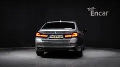 2023 BMW 5-Series 520i Luxury — фото 4