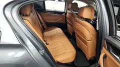 2023 BMW 5-Series 520i Luxury — фото 12