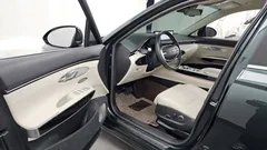 2021 Genesis GV70 2.2 Diesel AWD, зелёный — фото 10