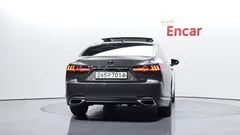 2021 Lexus LS 3.5 Luxury AWD, серый — фото 4