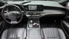 2021 Lexus LS 3.5 Luxury AWD, серый — фото 7