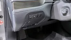 2021 Lexus LS 3.5 Luxury AWD, серый — фото 17
